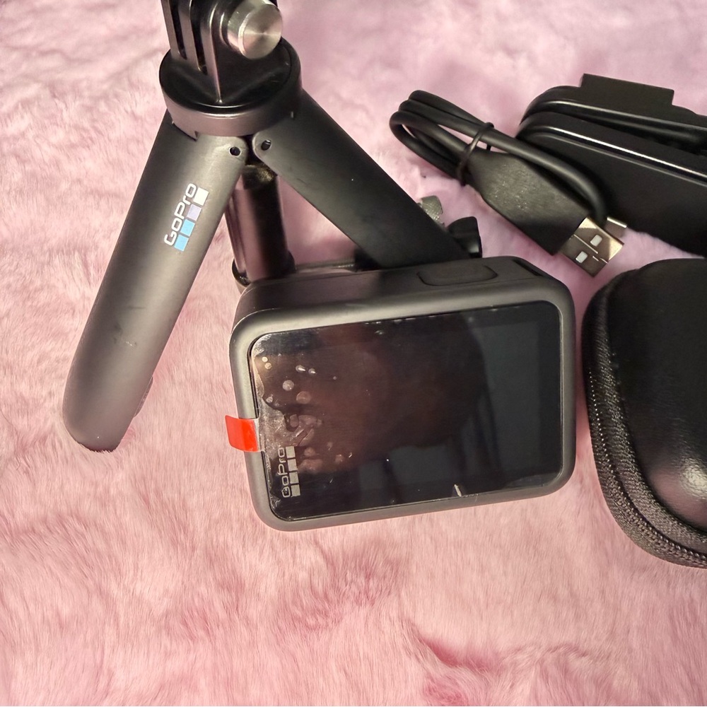 GoPro Hero 10 - Picture 3 of 8